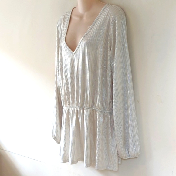 Lane Bryant Metallic Festive Blouse 22/24 - Picture 6 of 16